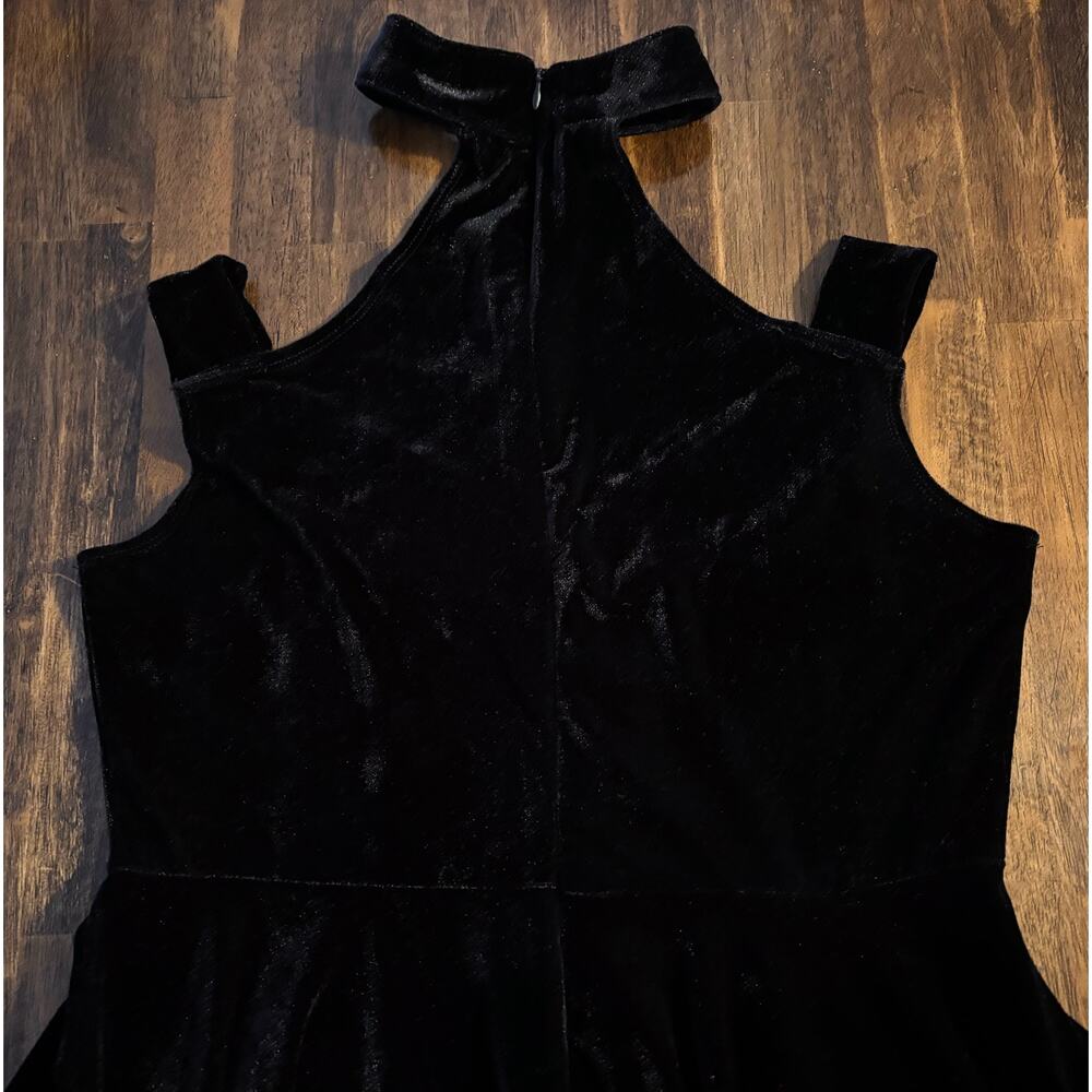 Killstar Size XL Dress Velvet Stretch Fit Flare Sleeveless Halter Collar Gothic - Picture 3 of 10